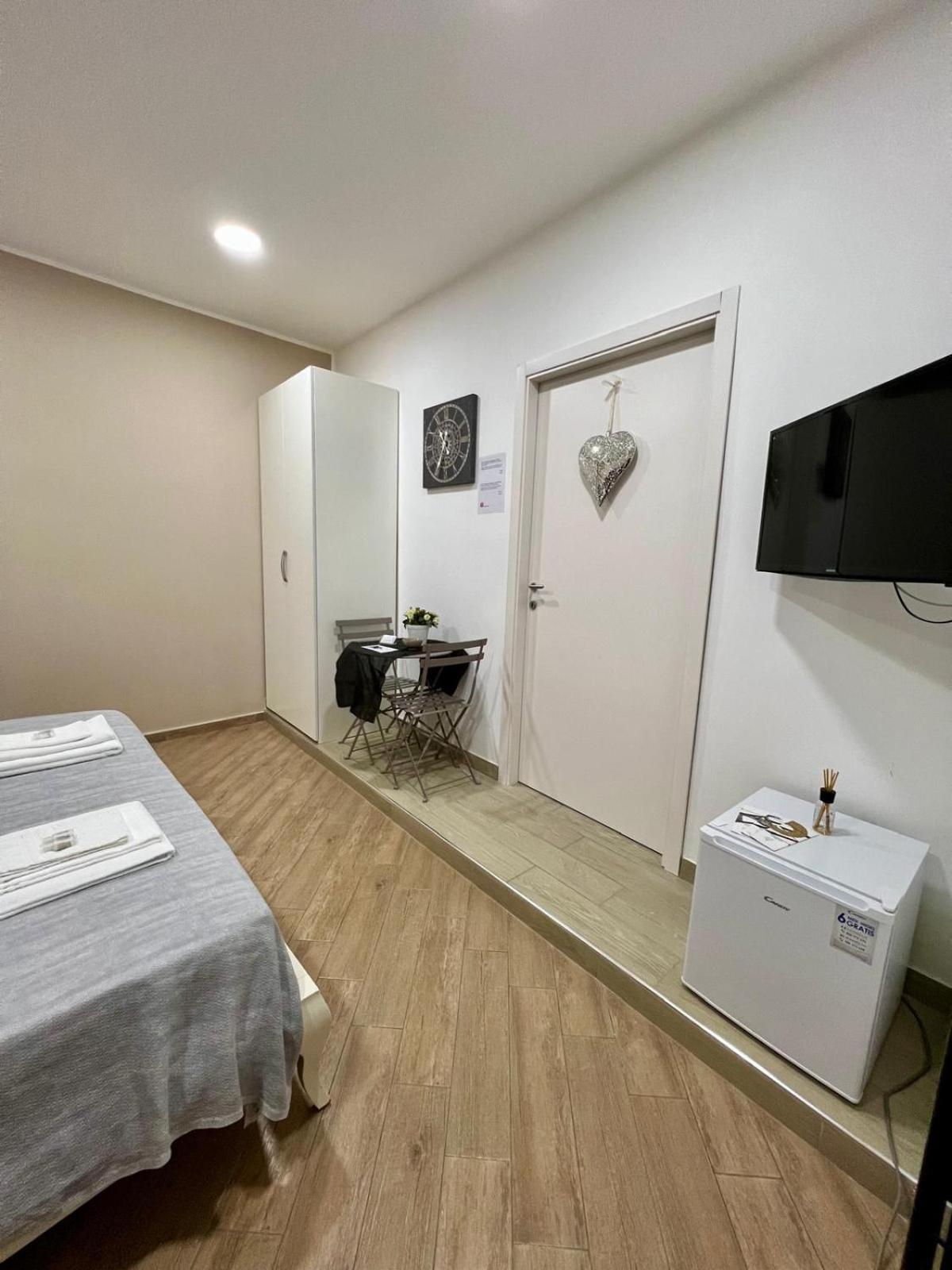 In Piazzetta Bed & Breakfast Napoli Exterior foto